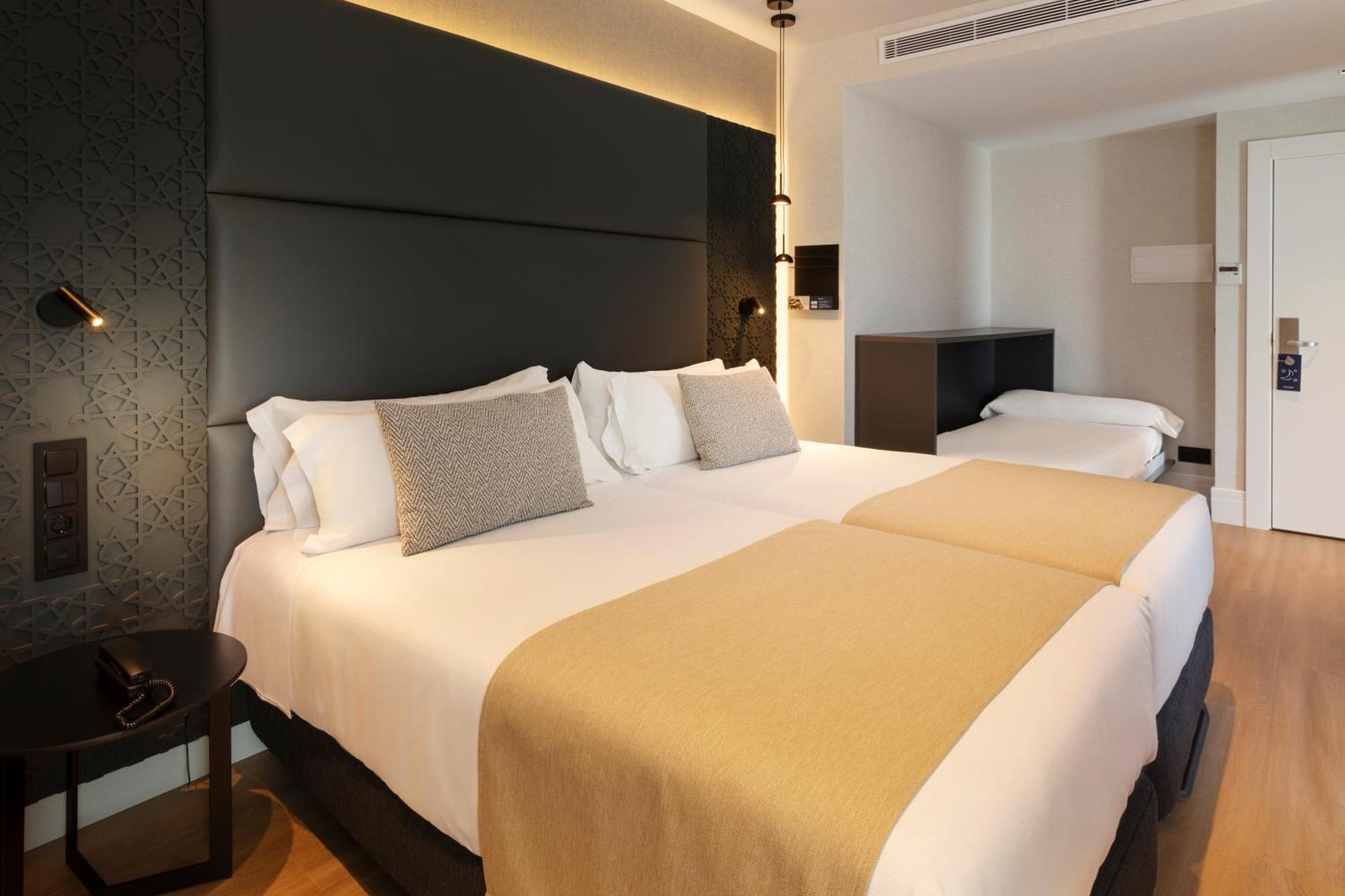 Hotel Catalonia Giralda Sewilla Pokój zdjęcie