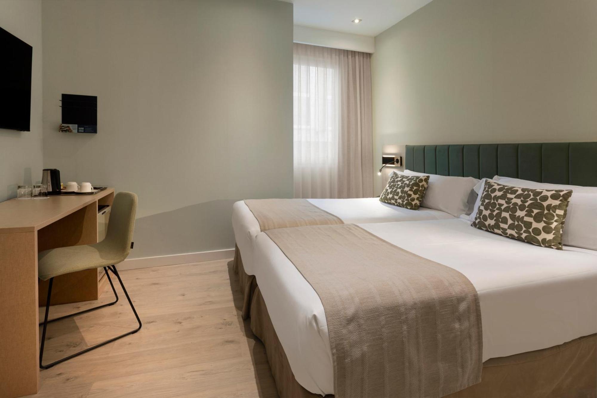 Hotel Catalonia Giralda Sewilla Zewnętrze zdjęcie